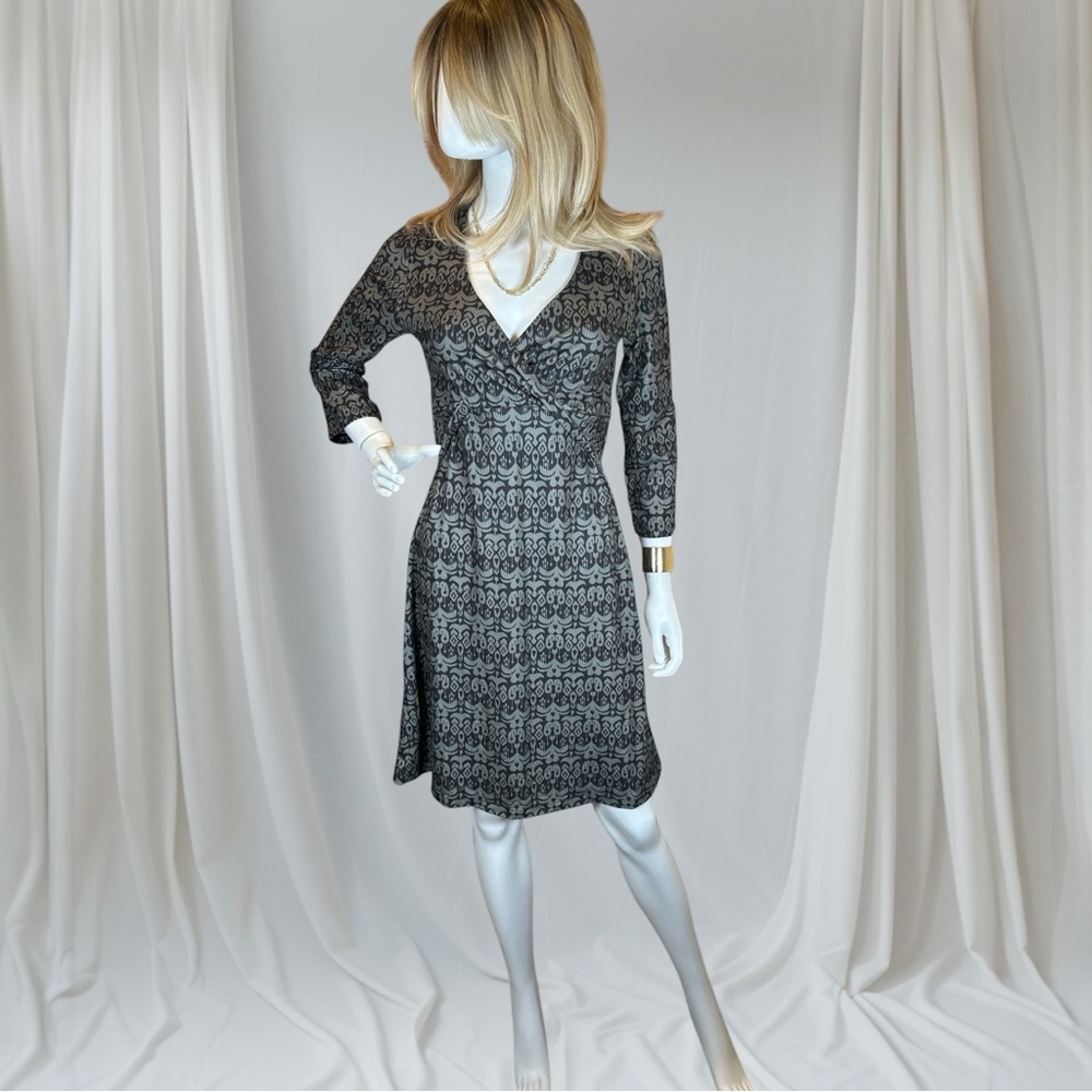 Prana Black Sheath Dress V-Neck 3/4 Sleeve